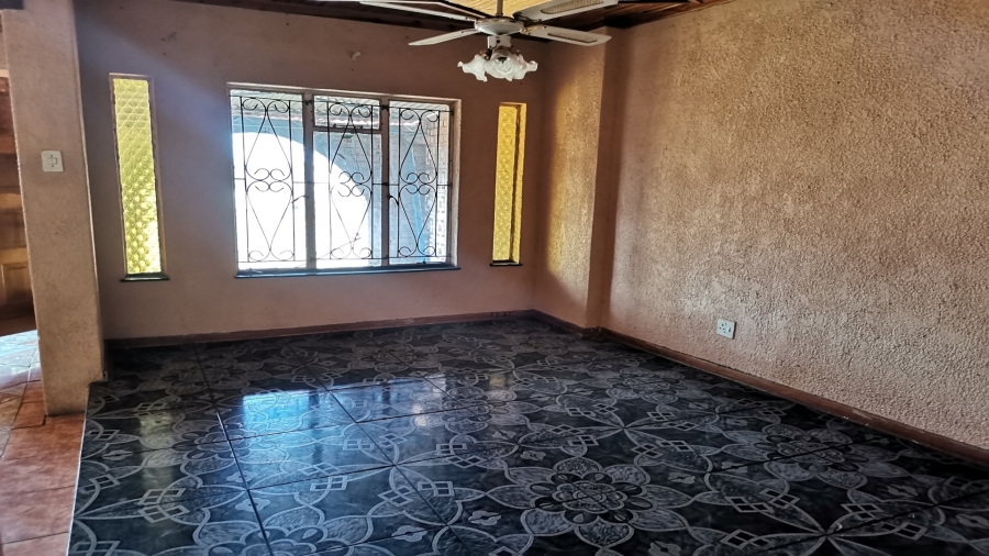 3 Bedroom Property for Sale in Promosa North West